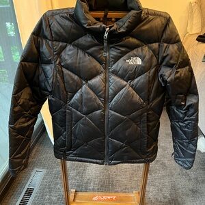 Northface quilted winter jacket, black satin finish.